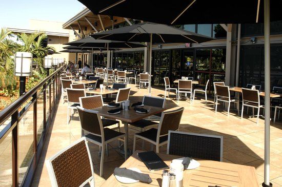 Cooper's Hawk Winery & Restaurant